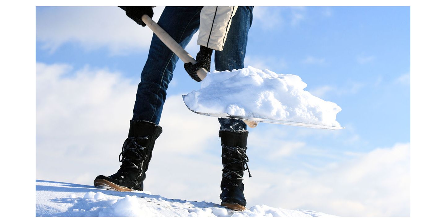 Stay safe: Essential tips to tackle winter hazards | Aviva Canada